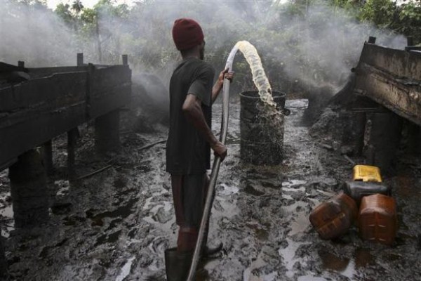 2014 Oil Thieves in Nigeria (30 photos)