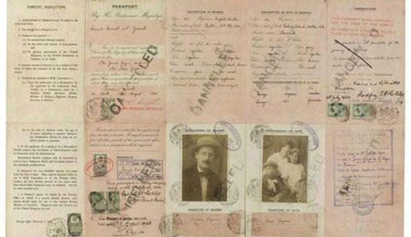 1614 Passports of Fаmоus Реоple (17 photos)