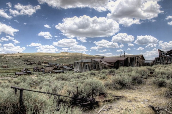 148 Ghost Towns You Can Visit (28 photos)