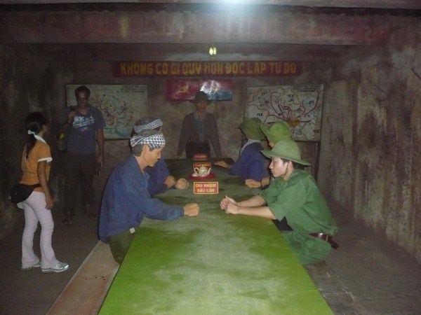 cu chi tunnels 7 The Underground Tunnels Used by Viet Cong Guerrillas (21 photos)