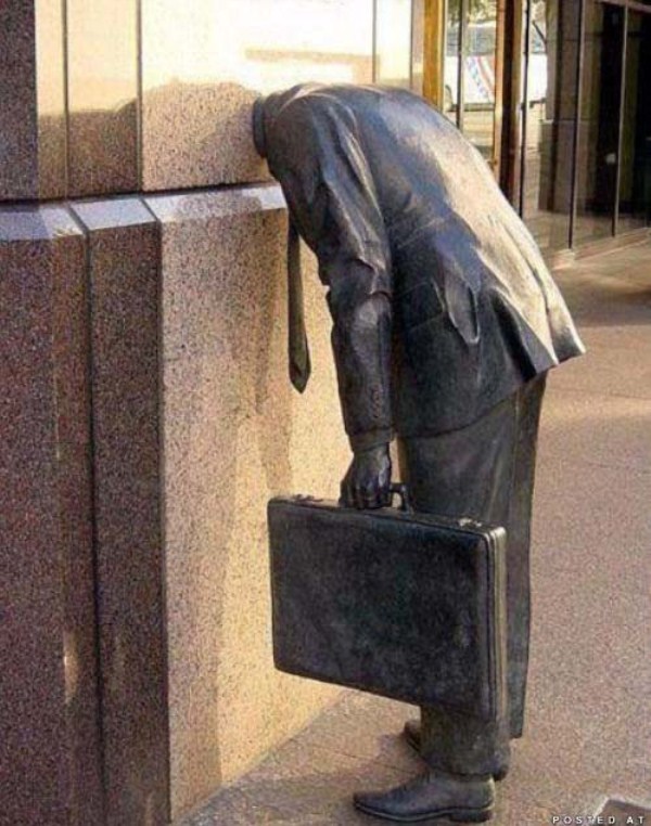 bizarre wtf statues 34 Strange Statues From Around the World (65 photos)