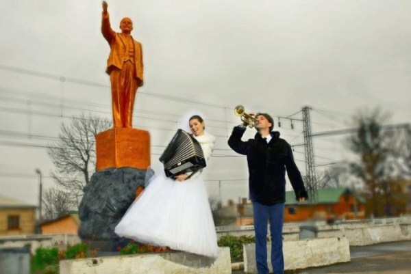 funny wedding photos from eastern europe 15 Totally Awkward Wedding Photos from Eastern Europe (38 photos)