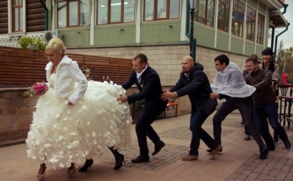funny wedding photos from eastern europe 30 Totally Awkward Wedding Photos from Eastern Europe (38 photos)