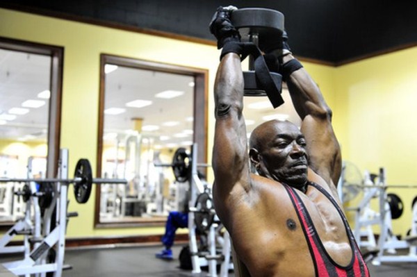 Sam Sonny Bryant Jr bodybuilder 11 Amazing 70 Year Old Bodybuilder (30 photos)