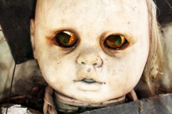 creepy dolls 1 These Dolls Came Straight From Hell (41 photos)