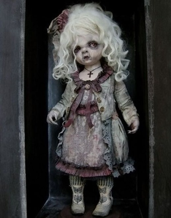 creepy dolls 23 These Dolls Came Straight From Hell (41 photos)