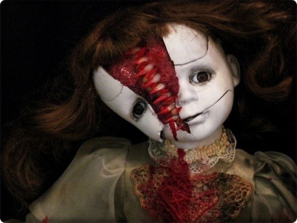 creepy dolls 32 These Dolls Came Straight From Hell (41 photos)