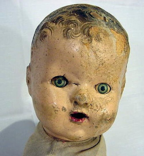creepy dolls 6 These Dolls Came Straight From Hell (41 photos)