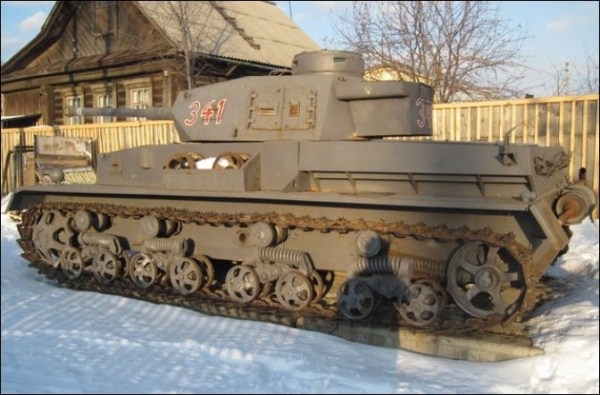 Custom Made Tank (12 photos)