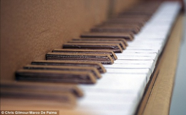 Sculptures Made Of Cardboard (15 photos)