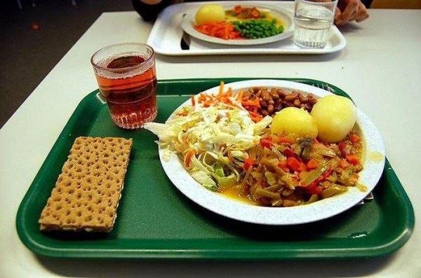 School Lunches Around the World (21 photos)