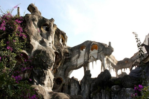 Crazy House In Vietnam (28 photos)
