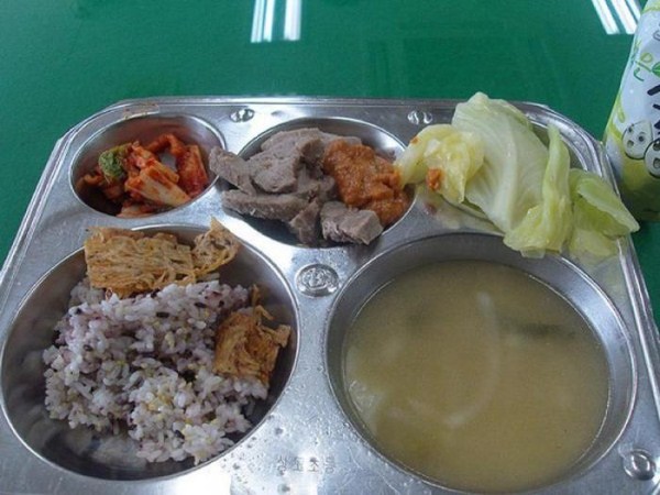 School Lunches Around the World (21 photos)