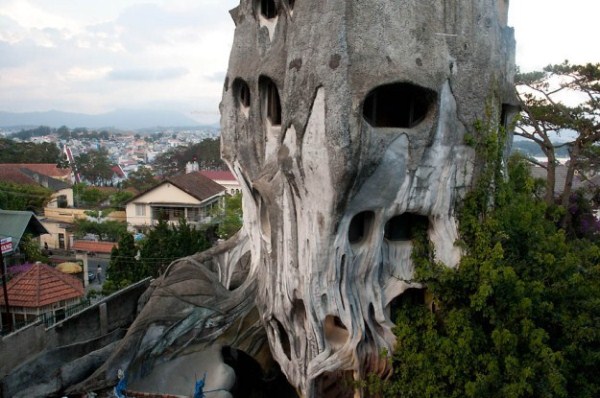 Crazy House In Vietnam (28 photos)