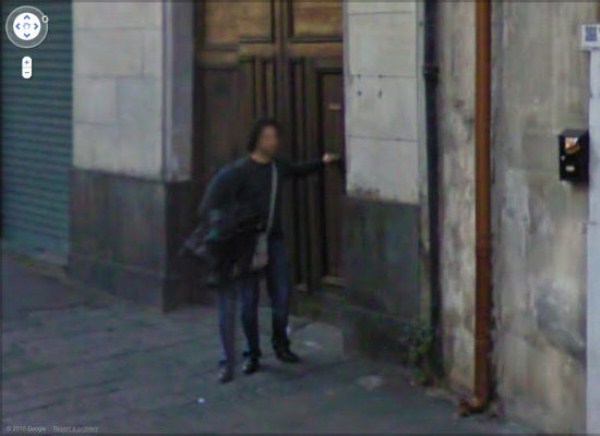 Bizarre Google Street Views (31 photos)