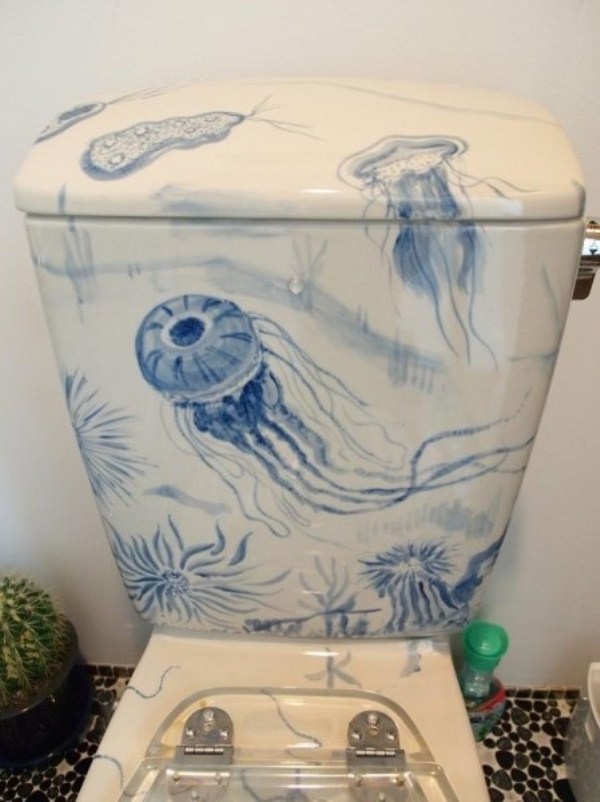 Weird Toilet Designs (30 photos)