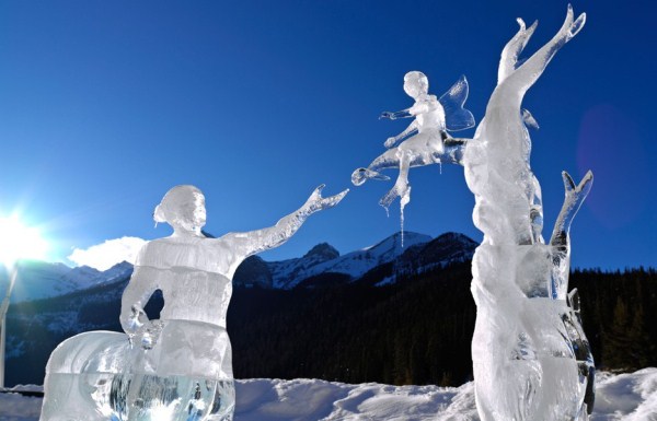 Impressive Ice Sculptures (30 photos)