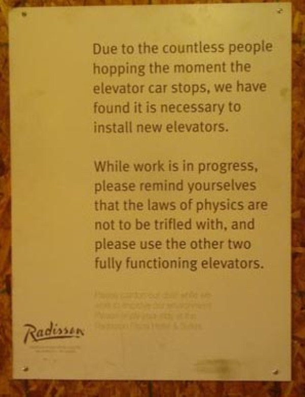 Funny Elevator Signs (32 photos)