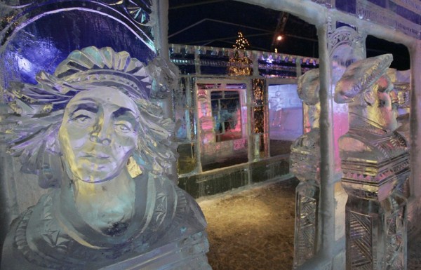 74 Impressive Ice Sculptures (30 photos)