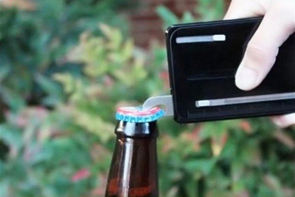 Best Cell Phone Case Ever (11 photos)