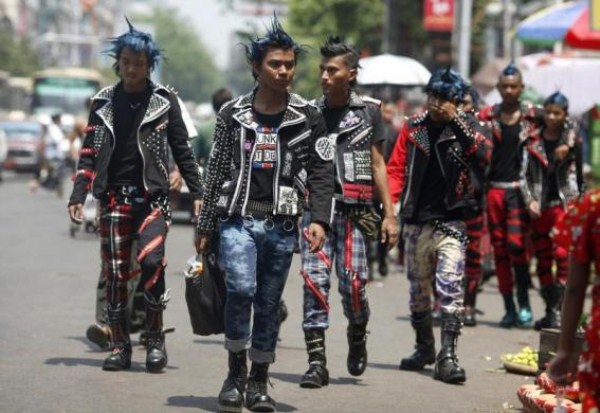 Myanmar Punks (10 photos)  10