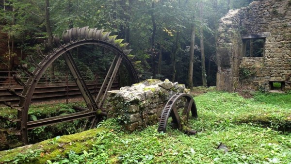 The 33 Most Beautiful Abandoned Places In The World (33 photos)