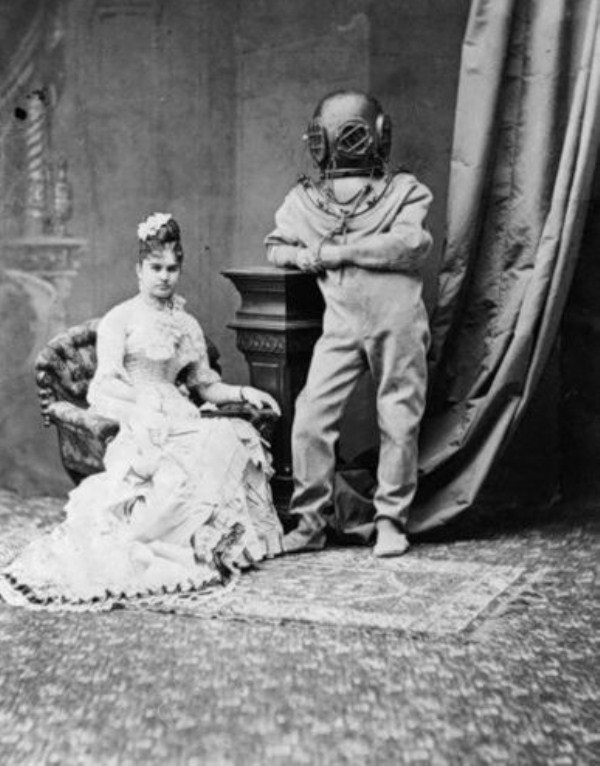44 Unexplainable Photos from the Past (44 photos)