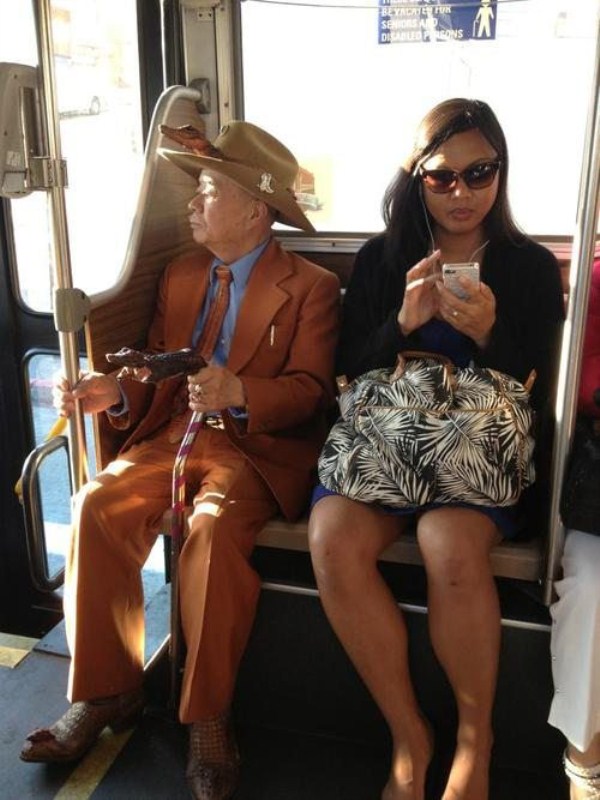 People are Weird (70 photos)