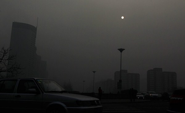 Terrible Pollution in Beijing (20 photos)