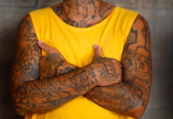 The Deadly Gangs of El Salvador (40 photos)