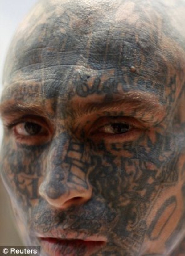 The Deadly Gangs of El Salvador (40 photos)