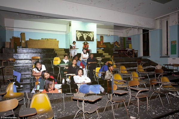 Ghosts of Students Past (31 photos)
