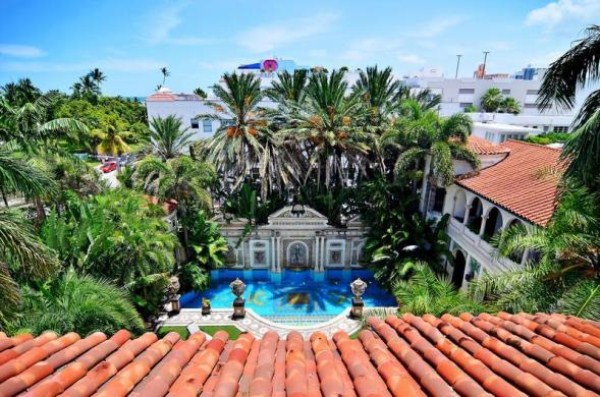 Gianni Versace’s Mansion (35 photos)