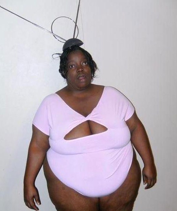 36 Photos That Have a Lot of Explaining To Do (36 photos)