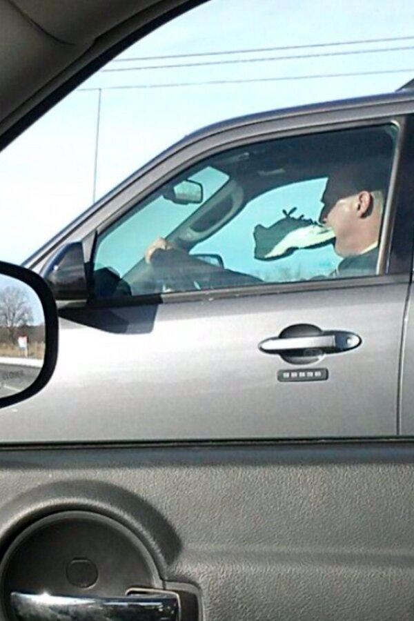 36 Photos That Have a Lot of Explaining To Do (36 photos)