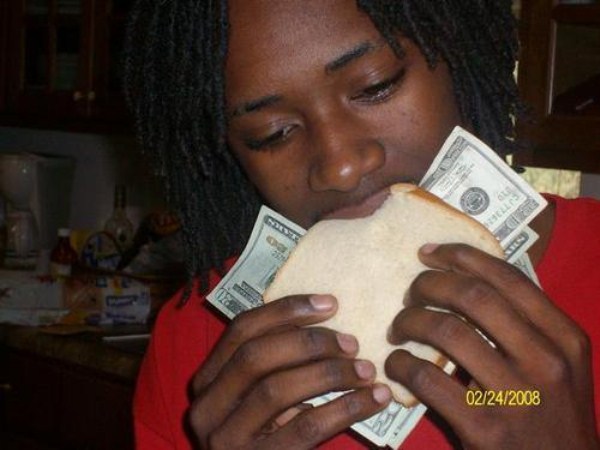 36 Photos That Have a Lot of Explaining To Do (36 photos)