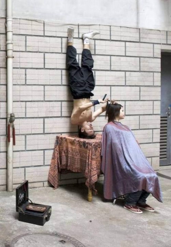 36 Photos That Have a Lot of Explaining To Do (36 photos)