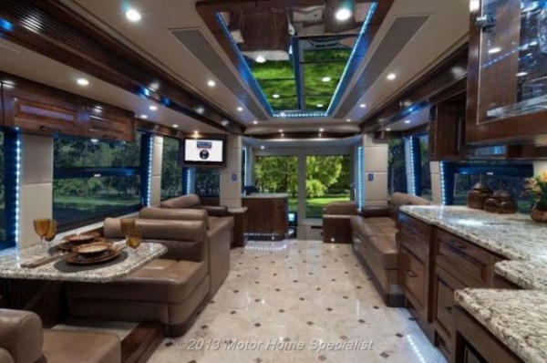 Pure Luxury on Wheels (59 photos)