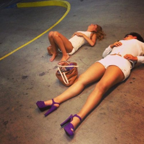 Must Have Been an Epic Night (100 photos)