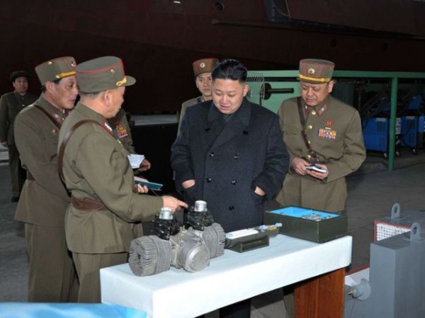Kim Jong uns Daily Routine (23 photos)