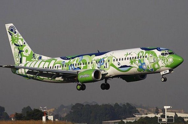 Airplanes with Amazing Paint Jobs (30 photos)