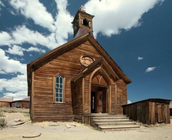Ghost Towns Worldwide (85 photos)