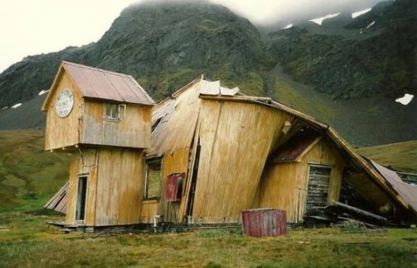 a selection of eerie reallife ghost towns worldwide 640 85