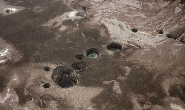 Incredible Sinkholes Around the World (65 photos)