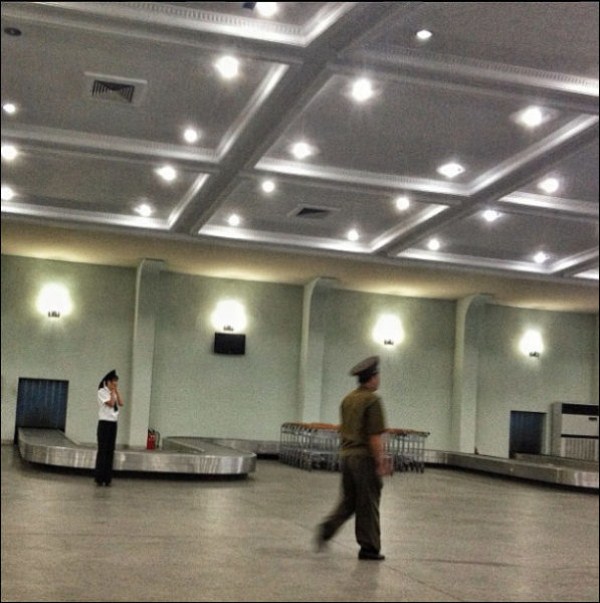 Uncensored Photos Of North Korea Through Instagram (41 photos)