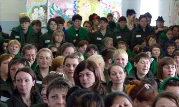 beauty pageant in russian prison 640 09 Beauty Pageant in Russian Prison (28 photos)