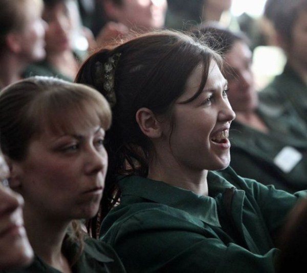 beauty pageant in russian prison 640 14 Beauty Pageant in Russian Prison (28 photos)