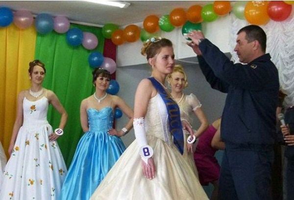 beauty pageant in russian prison 640 29 Beauty Pageant in Russian Prison (28 photos)