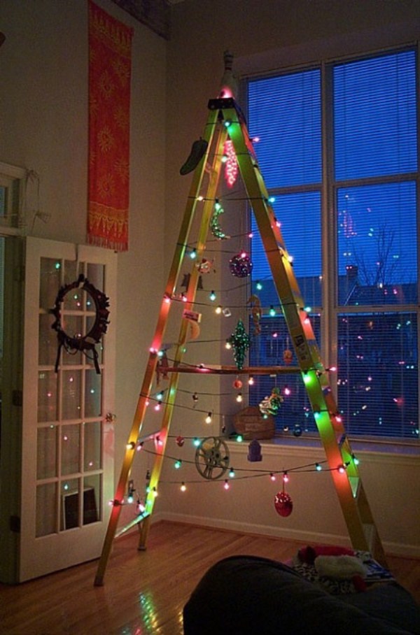 27 Creative DIY Christmas Tree Ideas (27 photos)