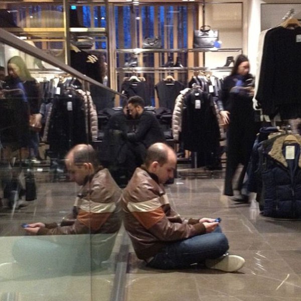 Men Who Hate Shopping With Women (40 photos)